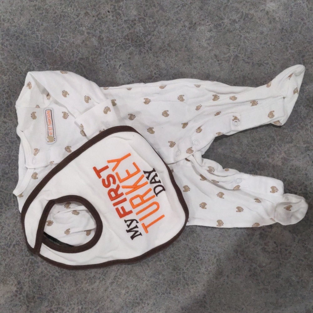 Carter's Thanksgiving set